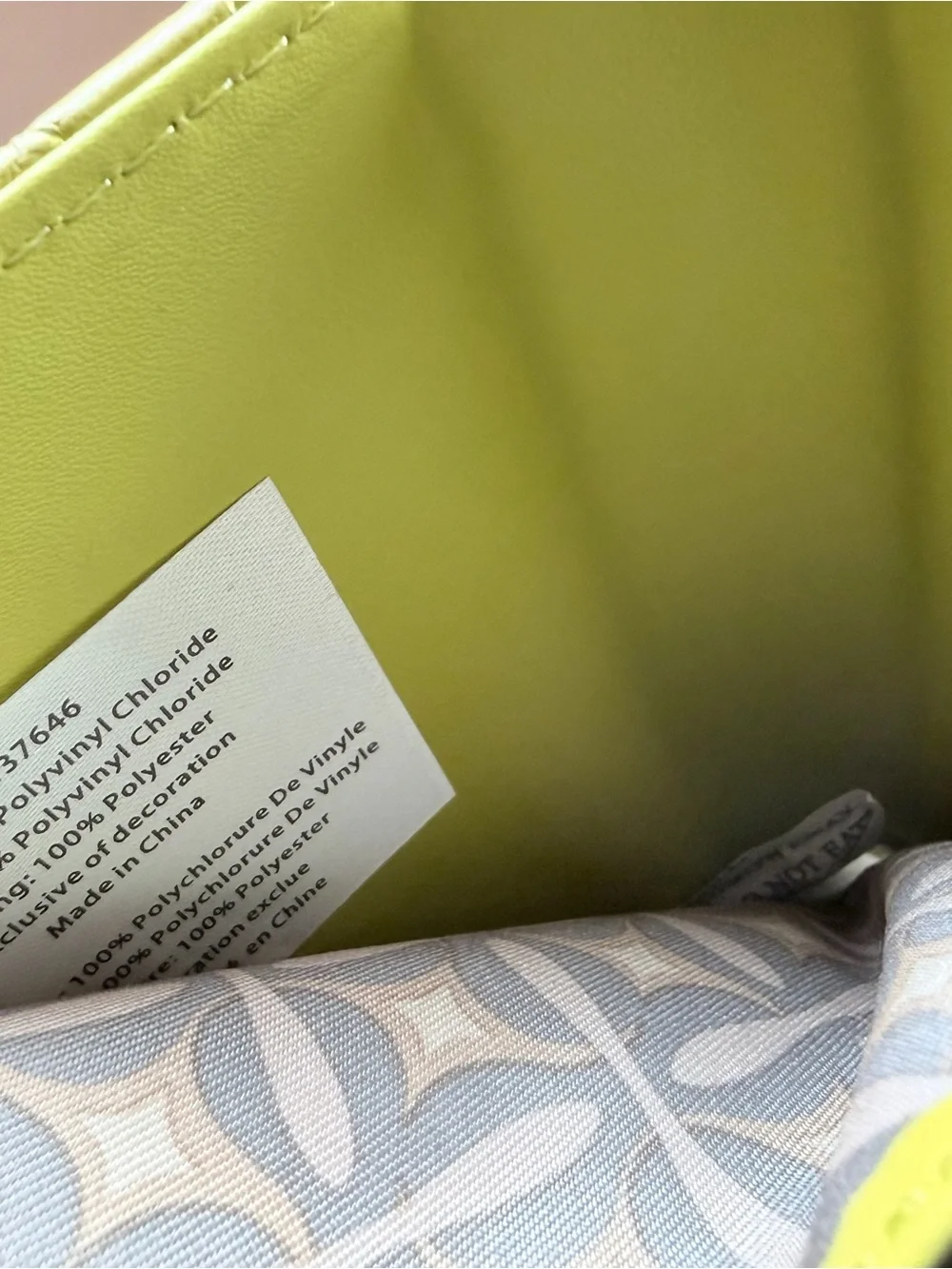 New With Tags Lime Croc-Embossed Phone Wallet Case